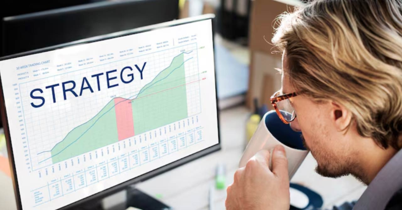 Prezentare vizuală a celor 7 strategii eficiente pentru creșterea vânzărilor B2B