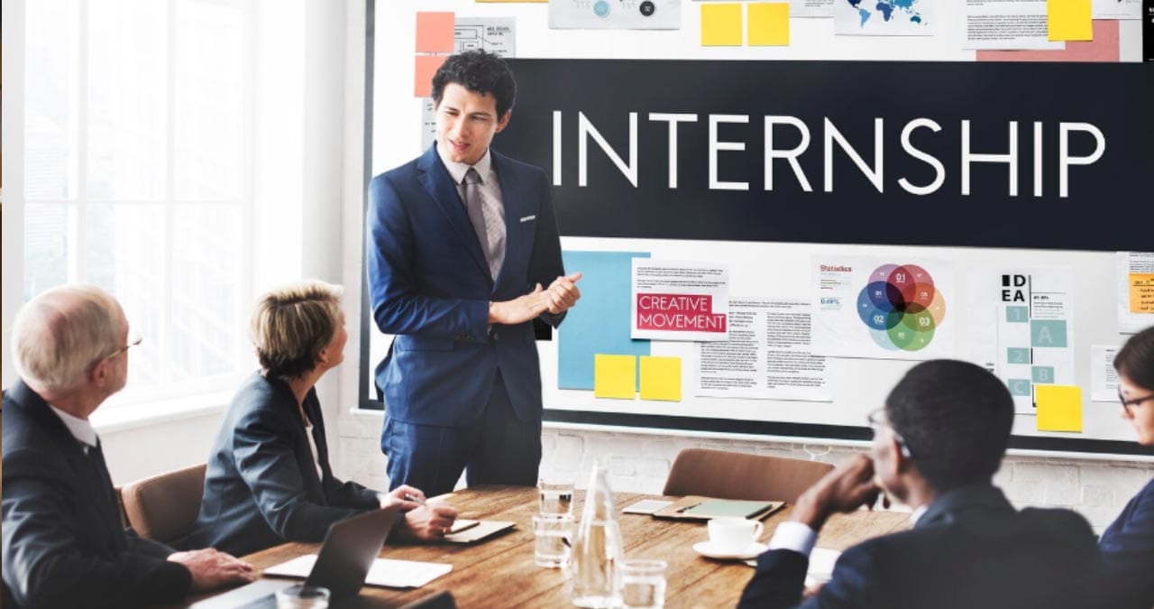 Model de contract internship