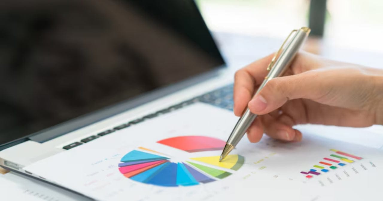 Pașii esențiali pentru scalarea proceselor de vânzare prin intermediul tehnologiei