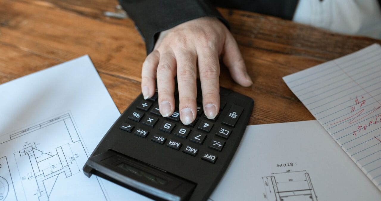 Cum Calculezi Costul Real al Unei Plecări (Turnover Cost)