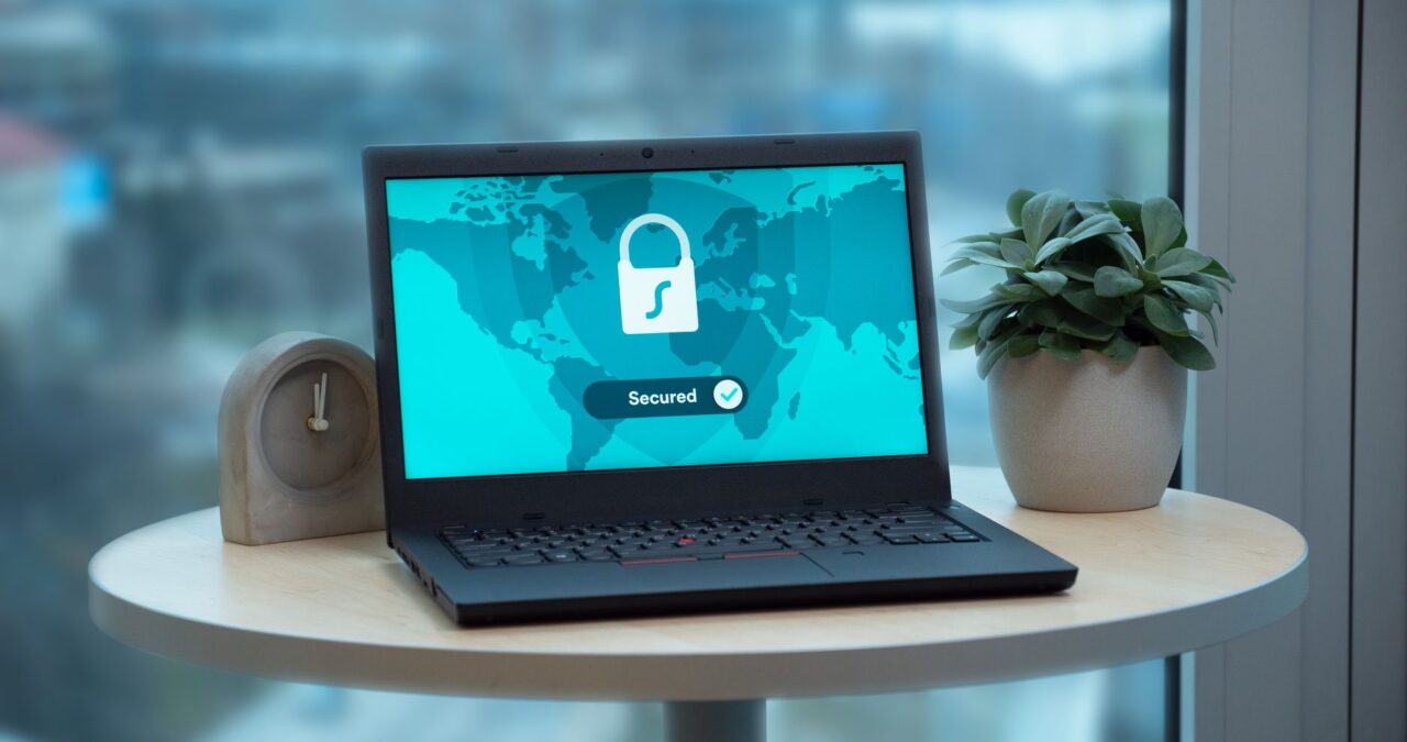 GDPR Firme Mici 2026: Checklist Practic și Soluții CRM